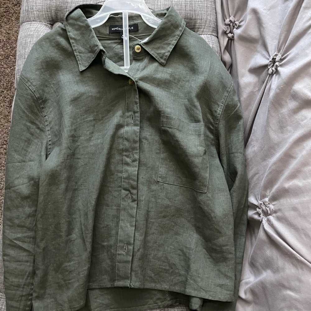Kendall and Kylie top!! (still got tags on!!)
